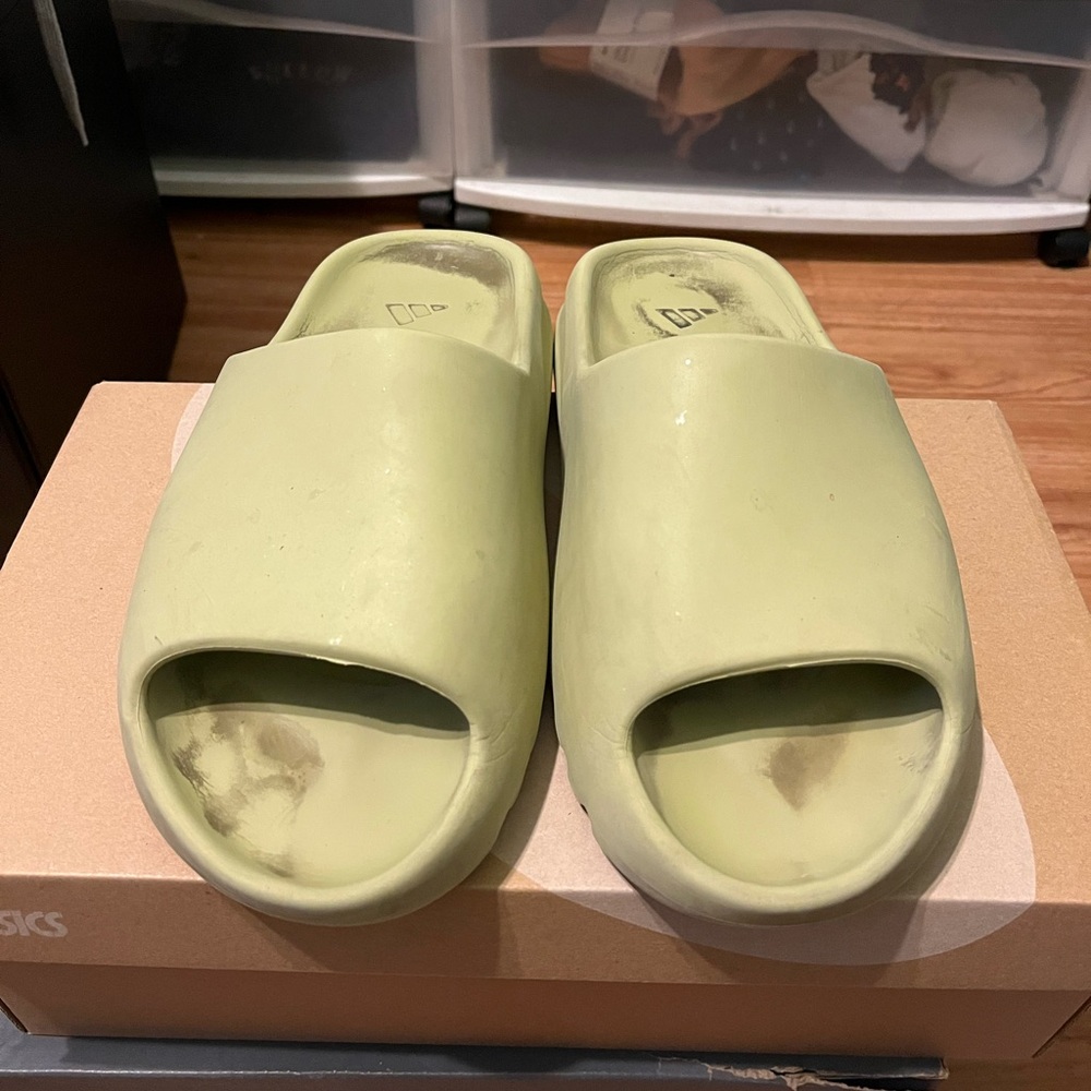 Yeezy slide size 11 color green